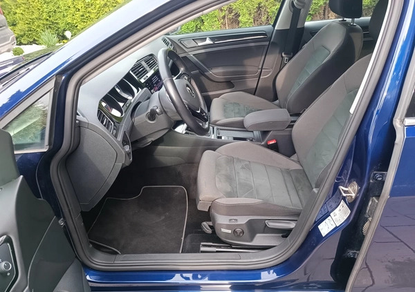 Volkswagen Golf cena 62700 przebieg: 136900, rok produkcji 2019 z Kraków małe 379